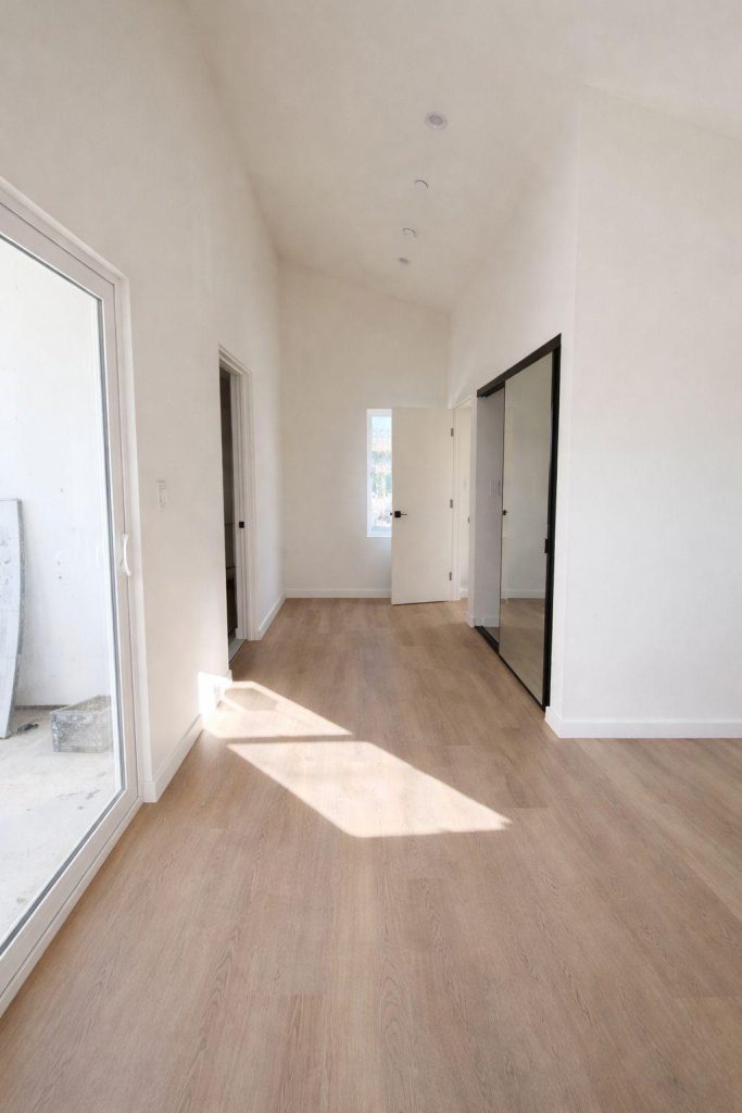 Project gallery hallway 4
